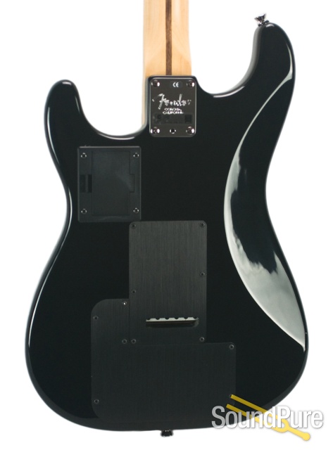 Fender VG Stratocaster 3-Tone Sunburst SSS #Z7033061 - Used — image 6