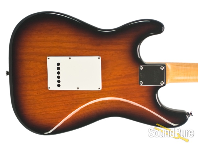 Michael Tuttle Custom Classic S 2-Tone Burst SSS #417 — image 5