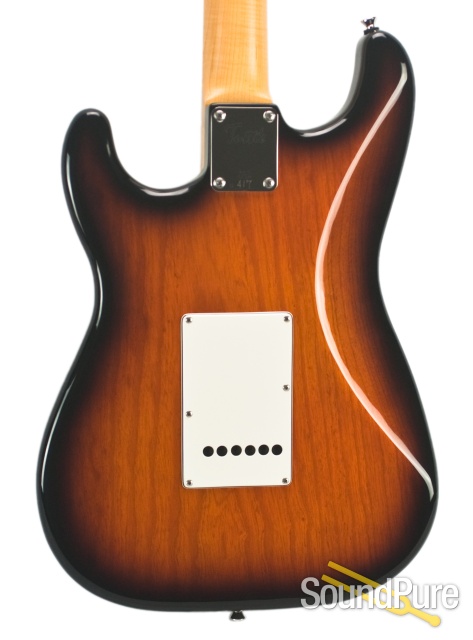 Michael Tuttle Custom Classic S 2-Tone Burst SSS #417 — image 9