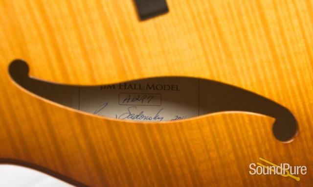 Sadowsky Jim Hall Model Caramel Burst Archtop #A1297 — image 6
