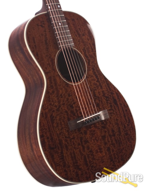 Eastman E10OO-M Mahogany Acoustic #11245210 - Used — image 6