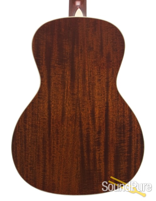 Eastman E10OO-M Mahogany Acoustic #11245210 - Used — image 9