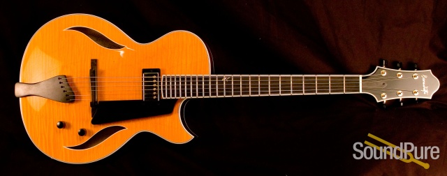 Benedetto Bambino Deluxe Honey Blonde/Espresso S1385 Archtop Guitar — image 7