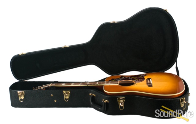 Gibson Hummingbird Heritage Cherry Burst Dread - Used — image 3
