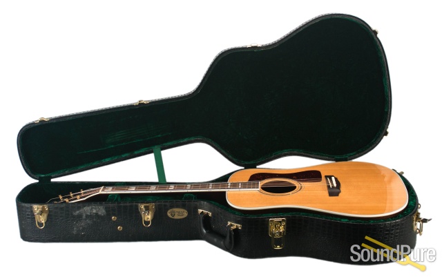 Guild D-55 Spruce/Rosewood Acoustic Guitar #NP317004 - Used — image 3