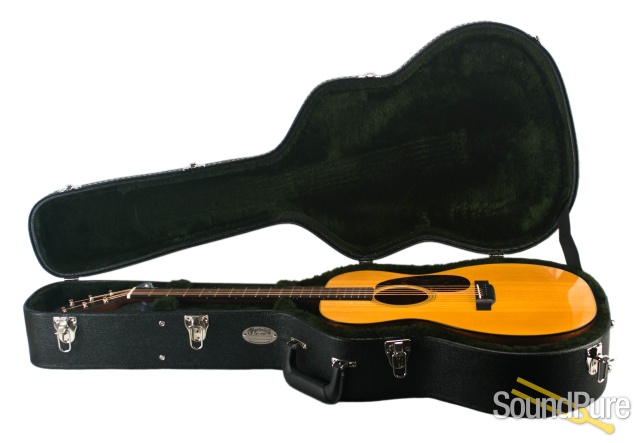 Martin 00-18 Sitka/Mahogany Acoustic Guitar #1906246 - Used — image 3