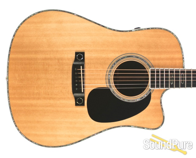 Martin DC Aura Custom Natural Cutaway Dread #1598333 - Used — image 4