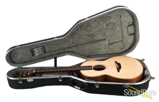 Lowden S35 Adirondack/Cuban Mahogany Acoustic #19068 - Used — image 2
