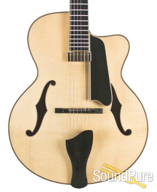 Eastman AR905CE-BD Blonde Spruce/Maple Archtop #11750029 — image 1
