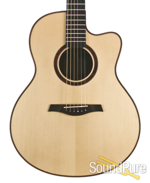 Beneteau Concert Standard Long Scale Acoustic #190116 - Used — image 1