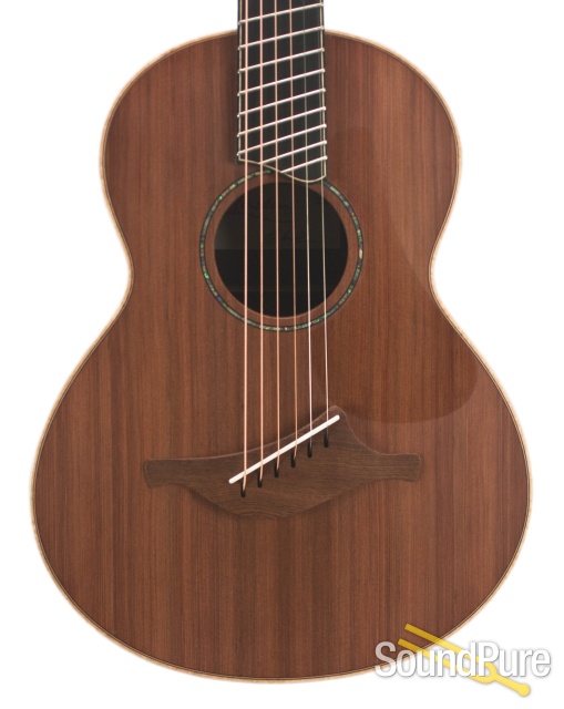 Lowden Wee Lowden Redwood/Rosewood Fan Fret #20420 - Used — image 1