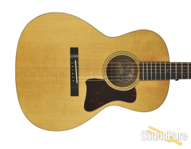 Collings C10 Sitka/Walnut Acoustic Guitar #21631 - Used — image 5