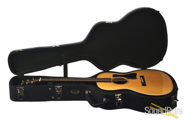 Collings C10 Sitka/Walnut Acoustic Guitar #21631 - Used — image 9