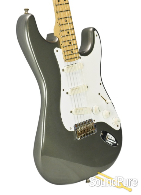 Fender Eric Clapton Strat Pewter Grey #SN5930270 - Used — image 2