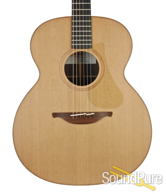 Lowden 0-25 Cedar/Rosewood Grand Concert Acoustic #21329 — image 1