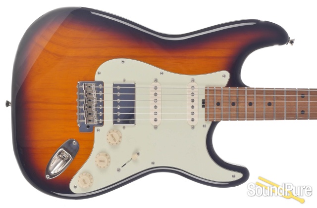 Michael Tuttle Custom Classic S 2-Tone SB Electric #520 — image 9