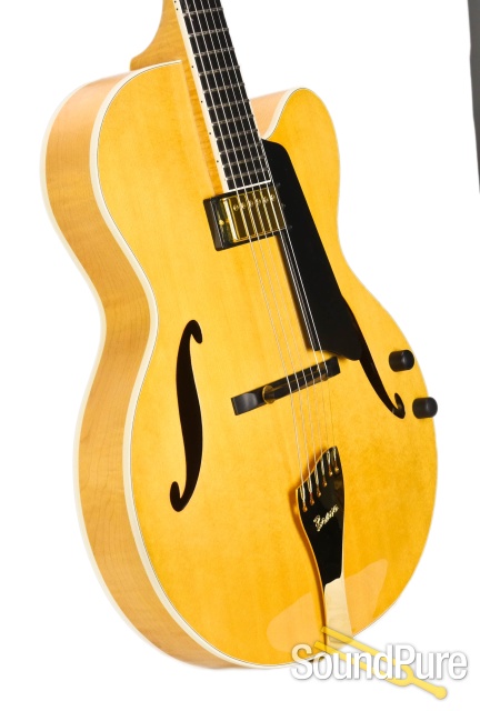 Benedetto Bravo Blonde Archtop Guitar #170 - Used — image 7