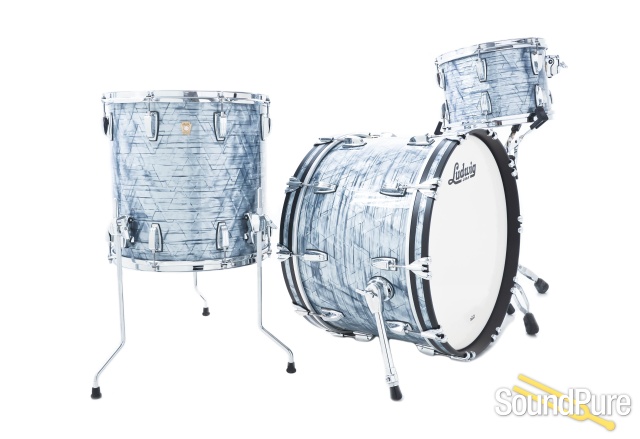 Ludwig 3pc Classic Maple Fab Drum Set Sky Blue Pearl