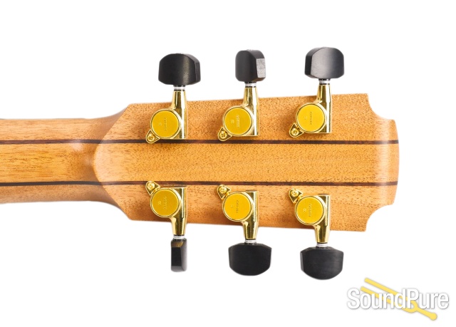 Lowden F23 Red Cedar/Walnut Acoustic Guitar #21276 — image 3