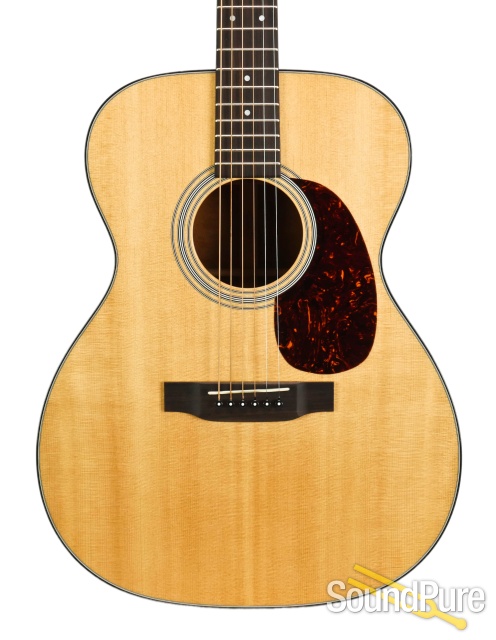 Martin Custom Shop 000-18 #1545020 - Used — image 1