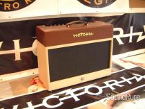 Victoria Golden Melody 50W 2x12 Combo Amp Victoria Golden Melody 50W 2x12 Combo Amp