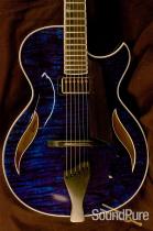 Benedetto Bambino Deluxe One-off Blue Blaze S1530 Archtop Guitar Benedetto Bambino Deluxe One-off Blue Blaze S1530 Archtop Guitar