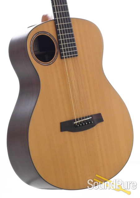 Walden B1 Baritone Sitka/Rosewood Acoustic #12110064 - Used — image 6