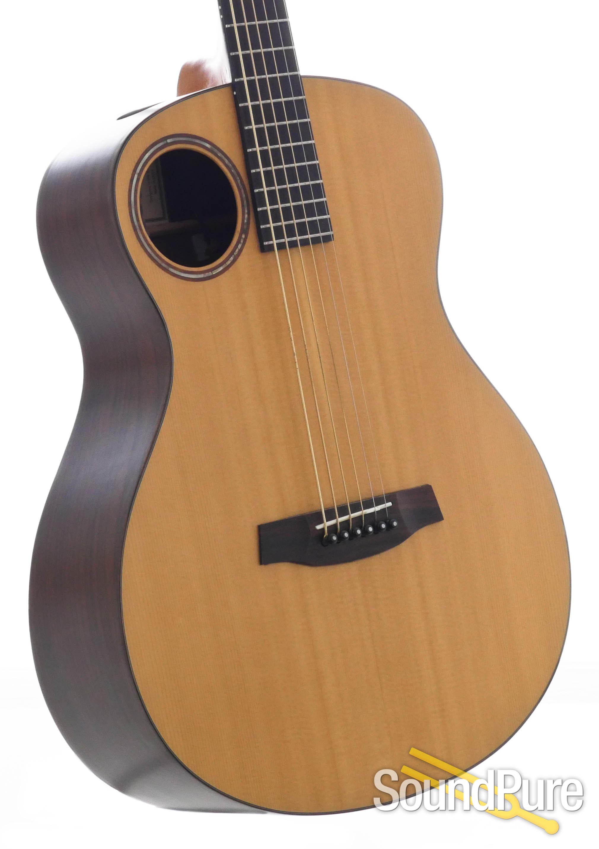 Walden Acoustic Electric Guitar
 - Walden B1 Baritone Sitka Rosewood Acoustic 12110064 Used
