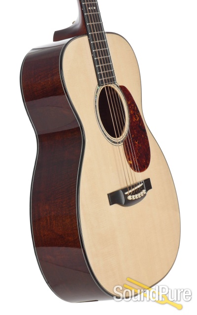Bourgeois Custom OO Italian Spruce/Figured Mahogany - Used — image 4