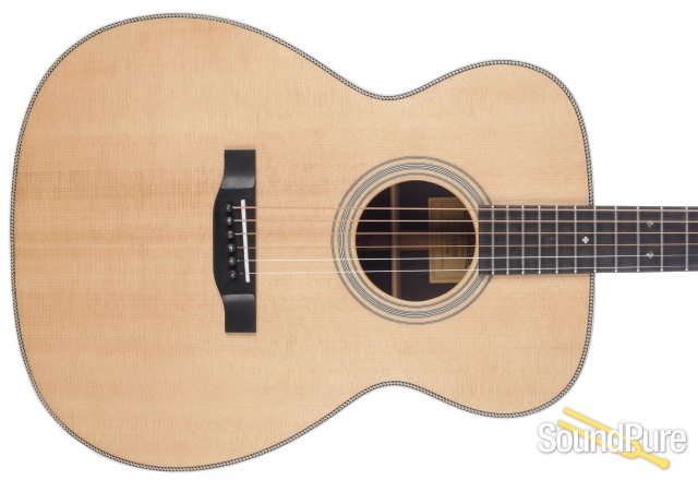 Eastman E8 OM Sitka/Rosewood Acoustic Guitar #15755667 — image 3