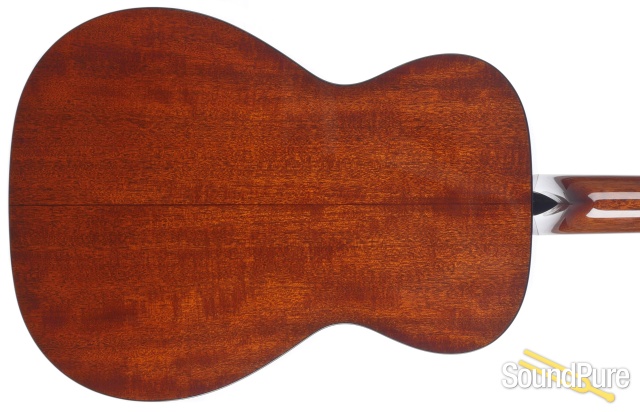 Collings 01 Sitka/Mahogany Acoustic #27632 — image 4