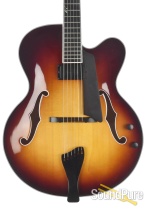 Benedetto Americana Antique Burst 17" Archtop #S1682 - Used Benedetto Americana Antique Burst 17" Archtop #S1682 - Used