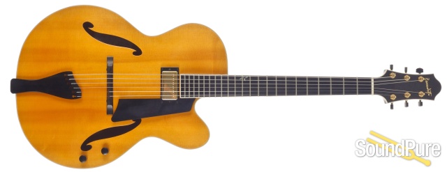 Benedetto Bravo Deluxe Honey Blonde Archtop #S1614 - Used — image 4