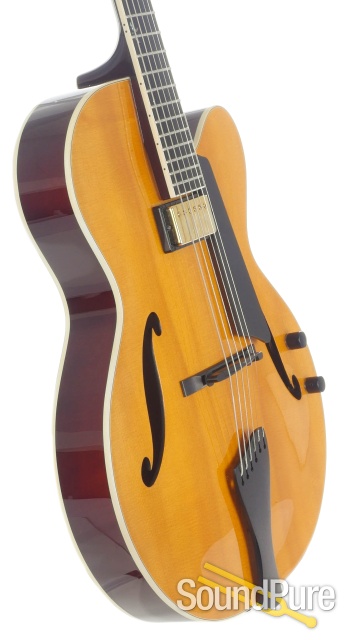 Benedetto Bravo Deluxe Honey Blonde Archtop #S1614 - Used — image 6