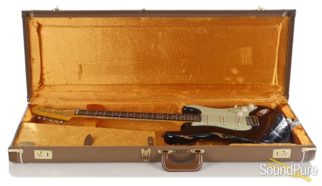 Fender 1960 Stratocaster Relic Black Electric #R84621 - Used — image 7