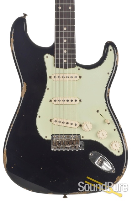 Fender 1960 Stratocaster Relic Black Electric #R84621 - Used — image 1
