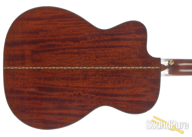 Bourgeois Custom OMC Italian Spruce Acoustic #4713 - Used — image 3