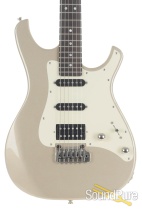 Larrivee Lancaster Shoreline Gold Electric #119693 - Used Larrivee Lancaster Shoreline Gold Electric #119693 - Used