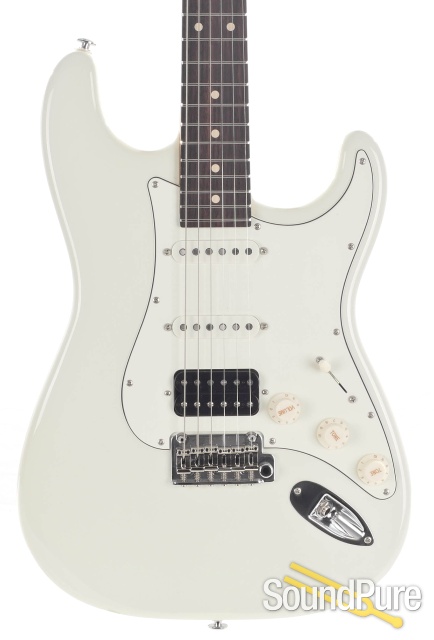 Suhr Classic Pro Olympic White Electric #JS2U6F - Used — image 1