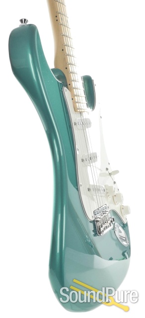Tyler Classic Sherwood Green Electric Guitar #15034 - Used — image 4
