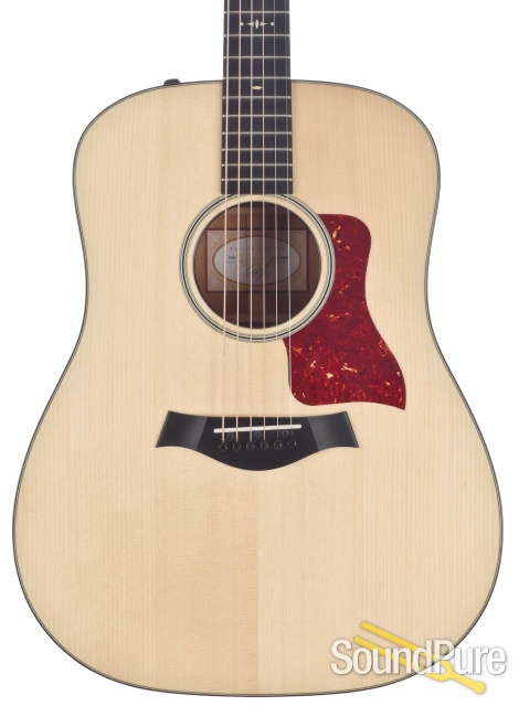 Taylor 510e Spruce/Mahogany Dreadnought #1103156095 - Used — image 1