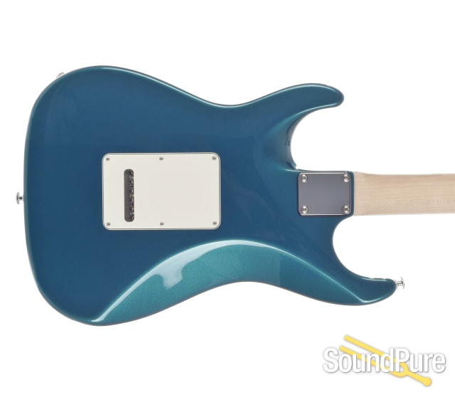 Suhr Standard Ocean Turquoise Metallic Electric #JS8H8X — image 3