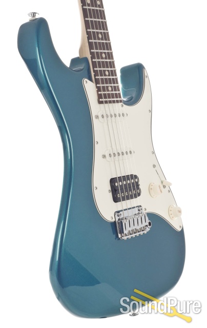 Suhr Standard Ocean Turquoise Metallic Electric #JS8H8X — image 4