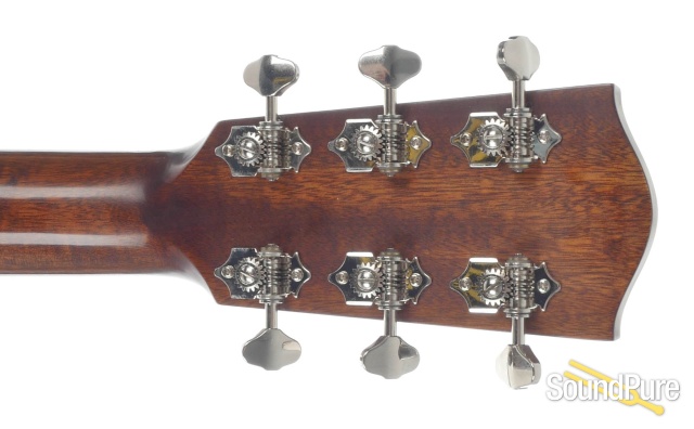 Eastman E10OO-M Mahogany Acoustic #11255829 - Used — image 4