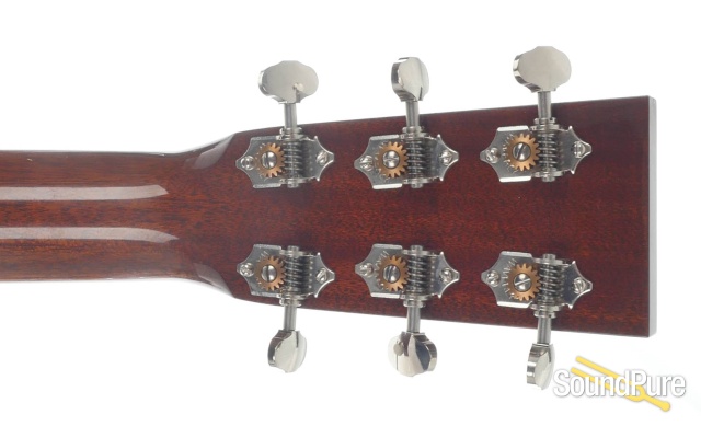 Collings CW MhA Varnish Sunburst Acoustic #16522 - Used — image 4
