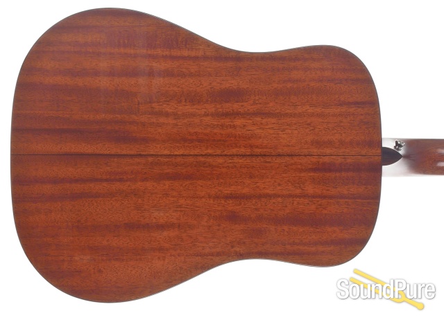 Taylor 510 Acoustic #20010111101 — image 7
