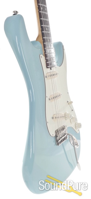 Michael Tuttle Custom Classic S Daphne Blue #79 - Used — image 8