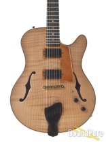 Buscarino Starlight Flame Maple Archtop Guitar #SP09122718 Buscarino Starlight Flame Maple Archtop Guitar #SP09122718