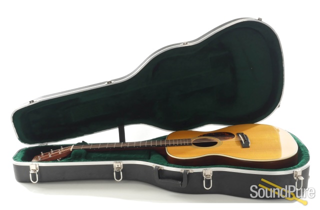 Martin OM-28V #1662704 Acoustic Guitar - Used — image 6