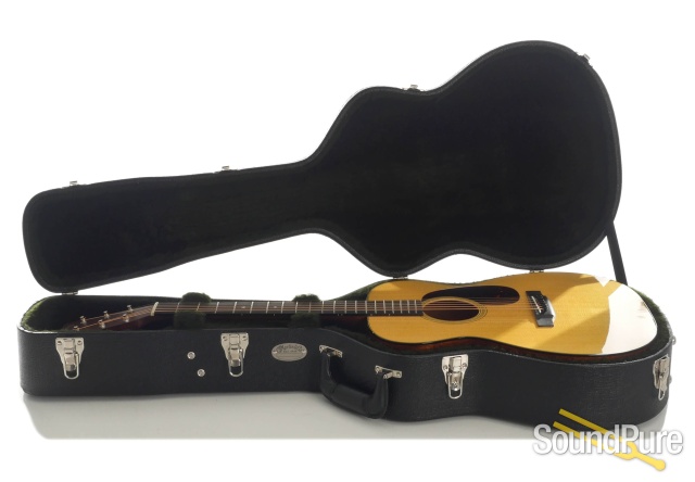 Martin 00-18 Sitka/Mahogany Acoustic Guitar #2060672 - Used — image 6